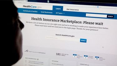 americateve | Se vence el plazo para arreglar la página web del obamacare, y muchos desconfían que el gobierno no llegue a tiempo.