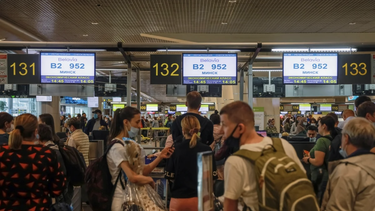 el llamado a la movilizacion de putin provoco un exodo en rusia y se agotaron los vuelos a los paises que no piden visa