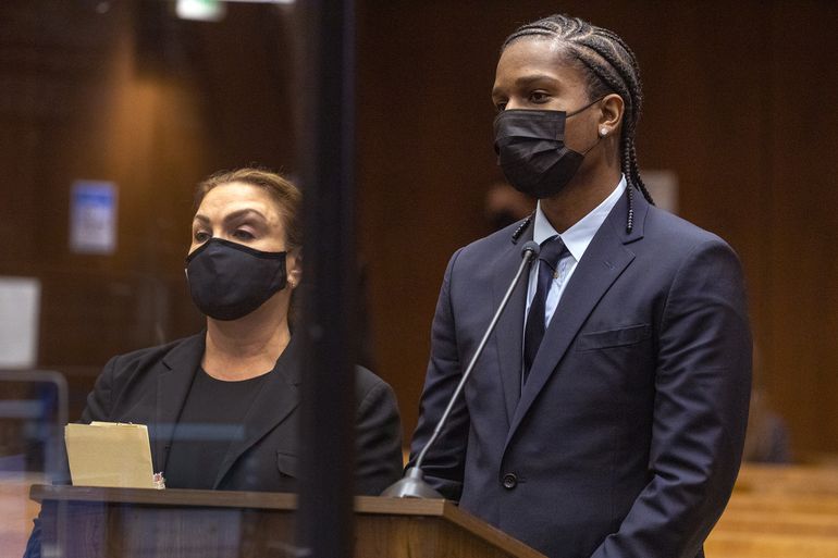 A$AP Rocky se declara inocente de agresión con arma de fuego