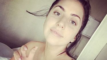 lady gaga comparte fotografia de su belleza al natural