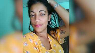 hombre asesina a su ex mujer en las tunas en su centro de trabajo, denuncias familiares