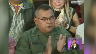 nicolas maduro nombra polemicamente como ministro de interior y justicia de su gabinete al general nestor reverol