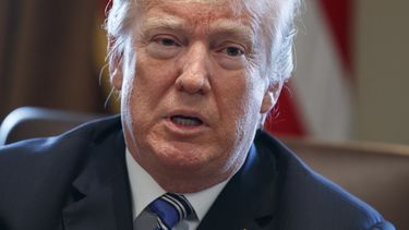 Trump discute violencia en videojuegos con industria