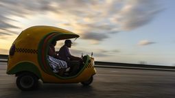 la crisis aleja en cuba los ingresos del turismo, vitales para dejarla atras