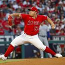 Soto se queda sin juego perfecto pero Angelinos remontan