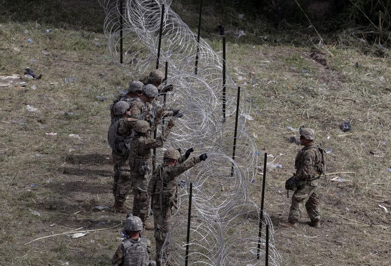 AMN-GEN_TRUMP-INMIGRACION-SOLDADOS-1.jpg