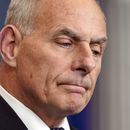 Kelly y congresista intercambian insultos y acusaciones