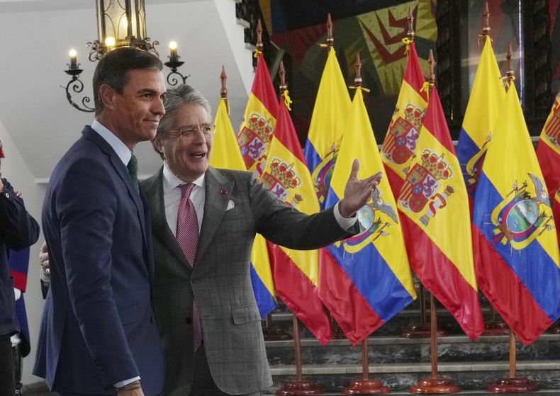 AMS-GEN ECUADOR-ESPAÑA UCRANIA