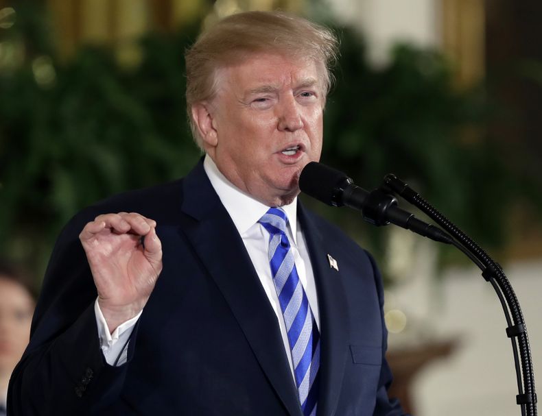 AMN-GEN_TRUMP-ARMAS-0.jpg