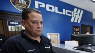 se busca un gerente para la asistencia de los policias