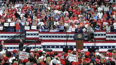 Evento de Trump calificado de peligroso durante pandemia