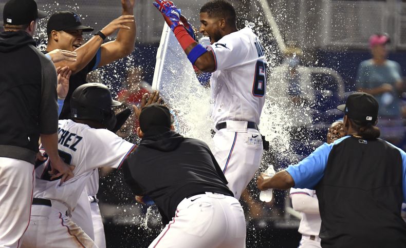DEP-BEI PIRATAS-MARLINS