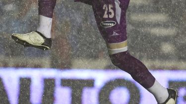 americateve | El arquero William Yarbrough del Le&oacute;n celebra luego del gol anotado por su compa&ntilde;ero Luis Montes ante Cruz Azul en el torneo Clausura de M&eacute;xico el s&aacute;bado 3 de mayo de 2014. (AP Foto/Christian Palma)