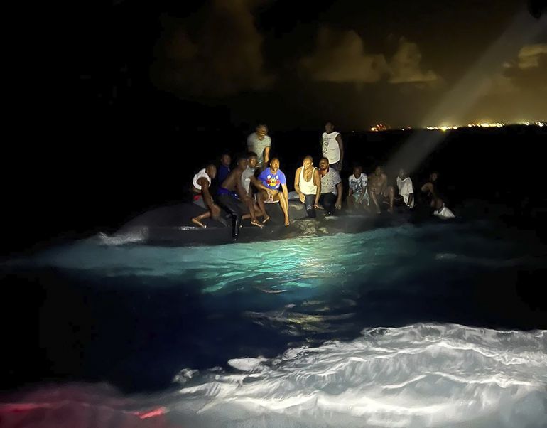 Bahamas: Bote con migrantes haitianos naufraga; 17 mueren