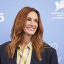 Julia Roberts posa en la sesión fotográfica de la película After the Hunt durante la 82ª edición del Festival de Cine de Venecia en Venecia, Italia, el viernes 29 de agosto de 2025. (Foto Scott A Garfitt/Invision/AP)