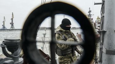 Ucrania: se reanuda el tráfico de mercancías en mar de Azov