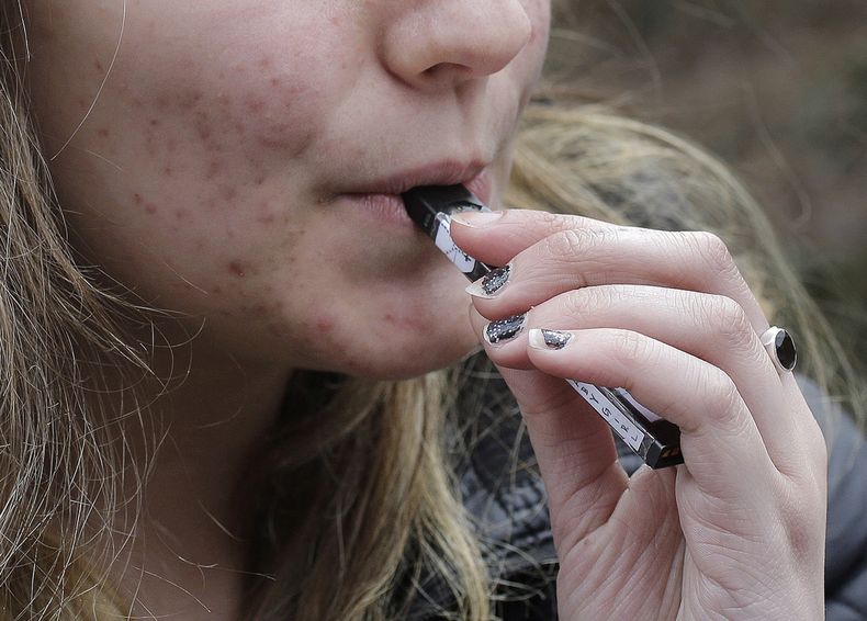 REP-MED_VAPEO-ADOLESCENTES-0.jpg