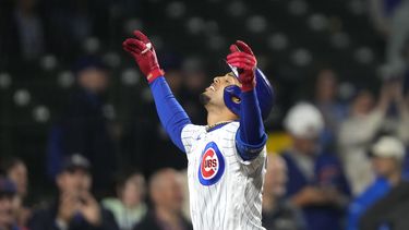 El dominicano Christopher Morel festeja su jonrón de tres carreras ante los Piratas de Pittsburgh, el martes 13 de junio de 2023 (AP Foto/Charles Rex Arbogast)