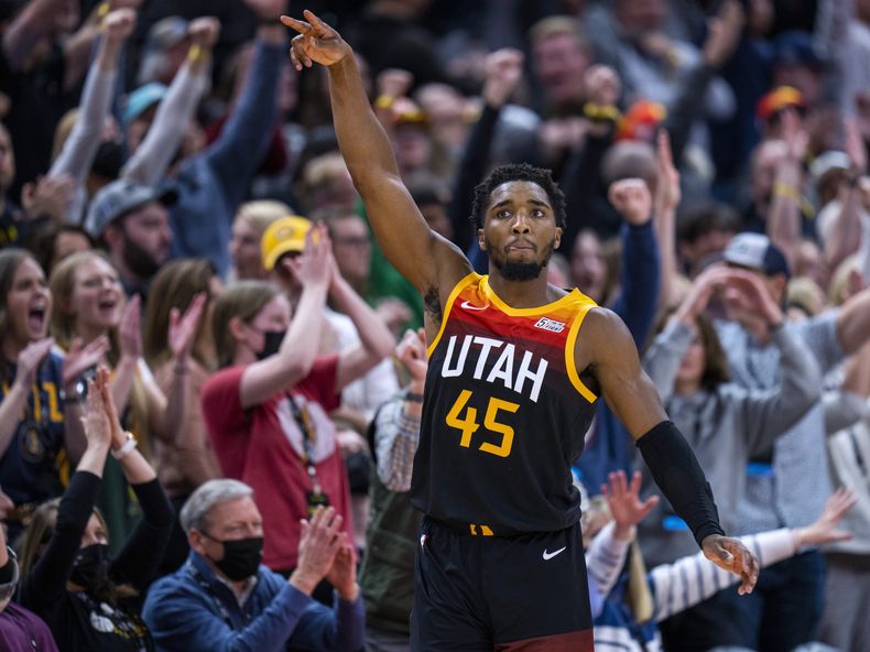 DEP-BAS CAVALIERS-MITCHELL