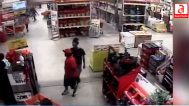 Revelan video de robo a mano armada en Hialeah