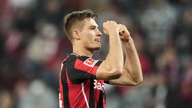 Schick extiende contrato con Leverkusen hasta 2027
