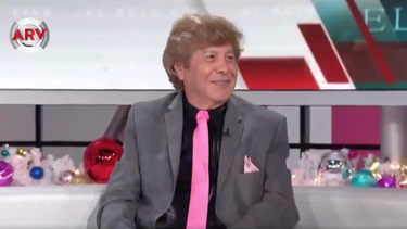 exagente de juan gabriel afirma que el cantante fallecido podria reaparecer el 7 de enero