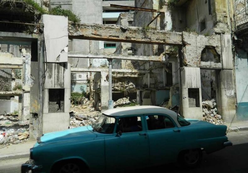 El Ministerio de Turismo de Cuba y algunos sitios web oficialistas han comenzado una campaña en las redes sociales para impulsar que la capital cubana sea elegida como Ciudad Maravilla.