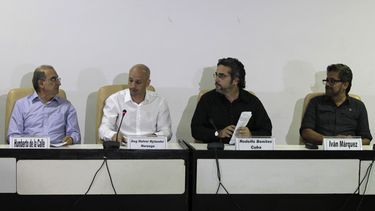gobierno colombiano y farc acuerdan proyecto de desminado