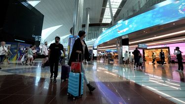 Aficionados optan por viajar de Dubái a partidos en Qatar