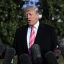Trump resta importancia a las acusaciones contra Moore