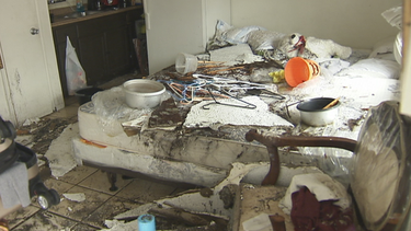 vecinos desesperados tras derrumbe en edificio de hialeah
