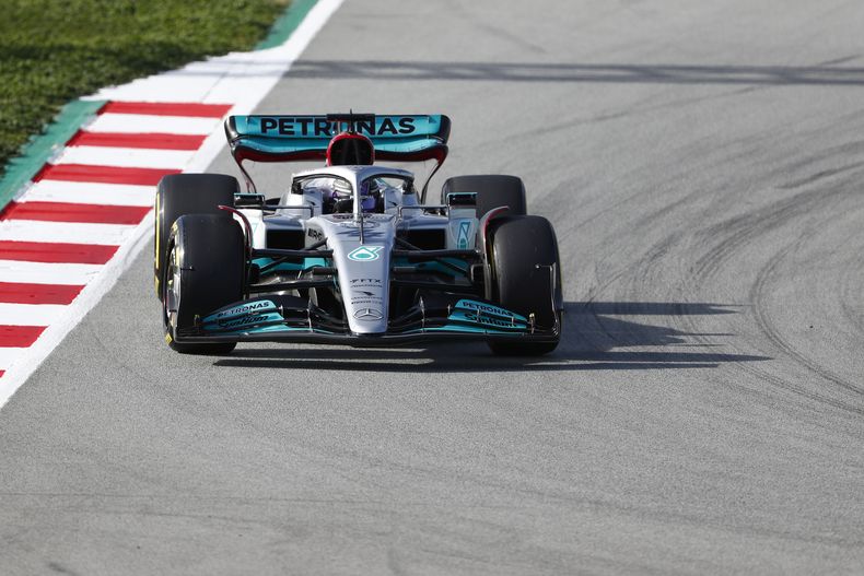 DEP-AUT F1-HAMILTON