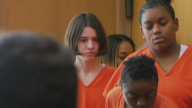 comparece en corte mujer acusada de abusar sexualmente de una adolescente