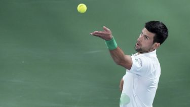 Djokovic y rusos podrán jugar en el Abierto de Francia
