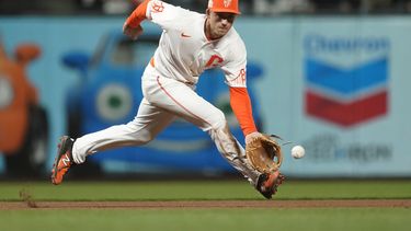 Rodón y Flores impulsan triunfo de Gigantes ante Atléticos
