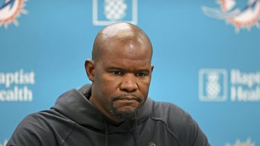 Flores quiere que su demanda a la NFL llegue a la corte