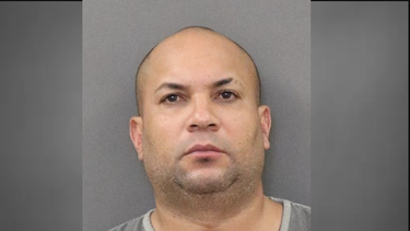 arrestan en nebraska al rapero cubano  leandro medina fellow mas conocido como el el insurrecto