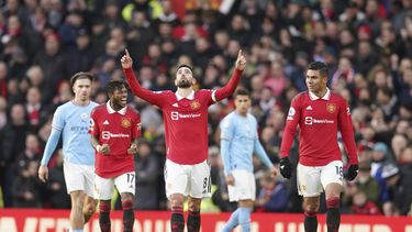 Rashford anota de nuevo; United supera a City