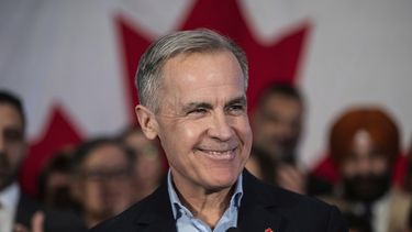 Mark Carney durante un acto de campaña por el liderazgo del Partido Liberal, el 16 de enero de 2025, en Edmonton, Canadá. (Jason Franson/The Canadian Press vía AP, Archivo)