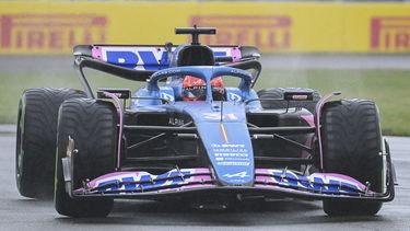 Esteban Ocon al volante de un Alpine en la clasificación del Gran Premio de Canadá, el sábado 17 de junio de 2023, en Montreal. (Graham Hughes/The Canadian Press vía AP)