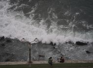 huracan orlene se cierne sobre la costa pacifica de mexico