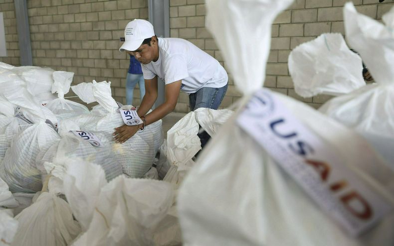 AMS-GEN_AP_EXPLICA-VENEZUELA-AYUDA_INTERNACIONAL-1.jpg