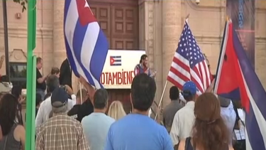 celebran actividad en la torre de la libertad de miami