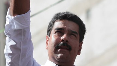 Superpoderes para Maduro aprobados