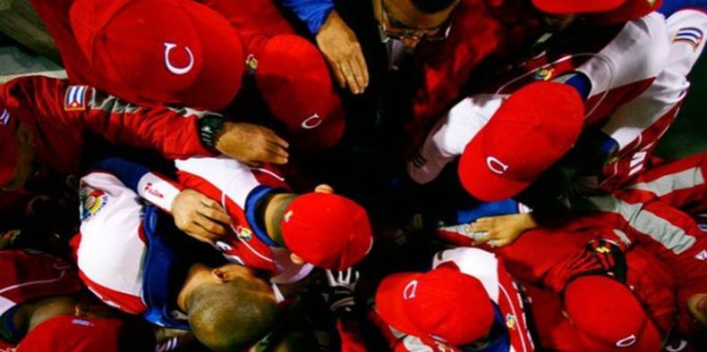 LA HABANA.- Los cuatro peloteros que jugaron este verano en la Liga Profesional de Japón encabezan la nómina del equipo que representará a Cuba en los XXII Juegos Centroamericanos y del Caribe, que se celebrarán en Veracruz, México, a partir de la próxima