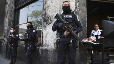 Arzobispo de San Salvador: Gente apoya estado de excepción