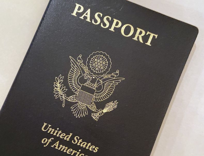 AMN-GEN EEUU-PASAPORTE GÉNERO NEUTRO