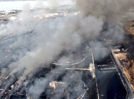 progresa la extincion del grave incendio industrial en la base de supertanqueros de matanzas