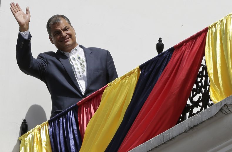 AMS-GEN_ECUADOR-EXPRESIDENTE_MARCHA-0.jpg