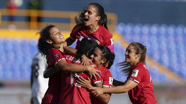Costa Rica golea a Trinidad; pone un pie en Mundial femenino